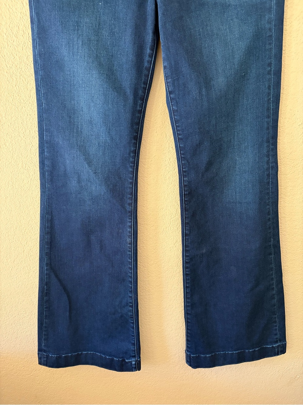 7 For All Mankind Dojo Flare Leg Dark Wash Jeans 28 - Picture 6 of 11